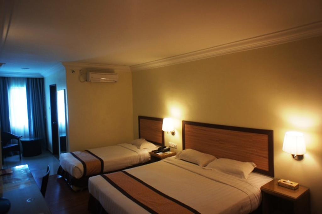 Tyng Garden Hotel SDK Стая снимка