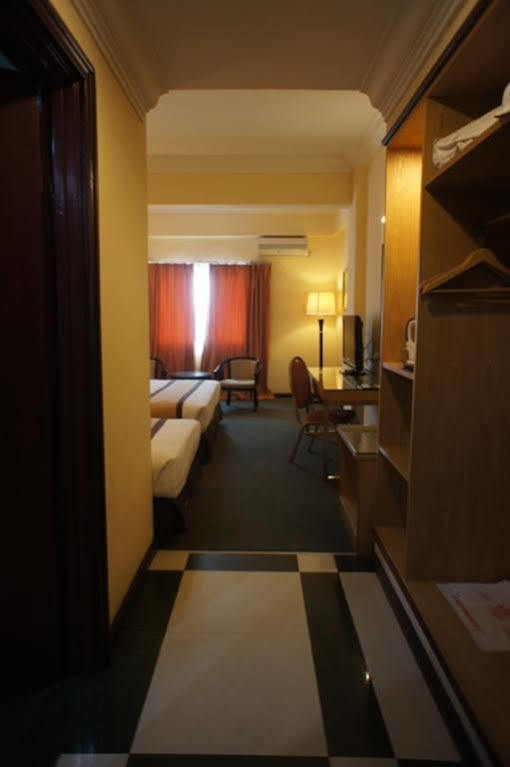 Tyng Garden Hotel SDK Екстериор снимка