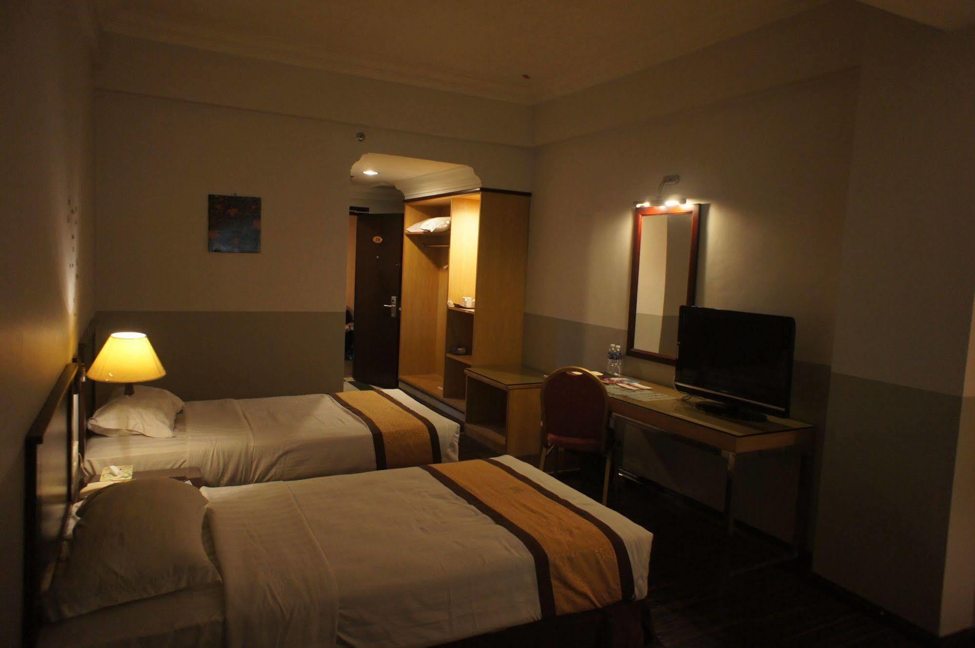 Tyng Garden Hotel SDK Екстериор снимка