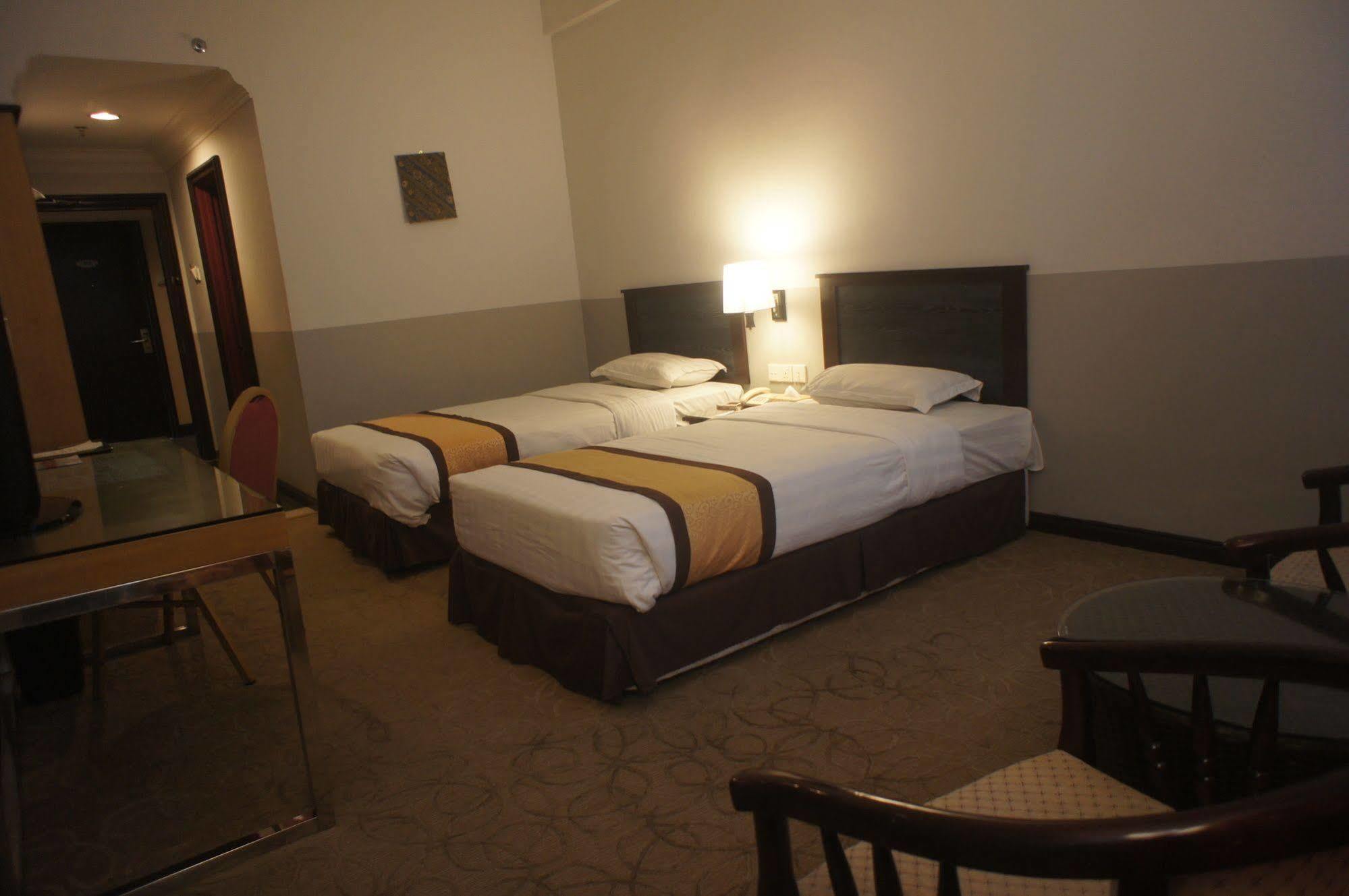 Tyng Garden Hotel SDK Екстериор снимка