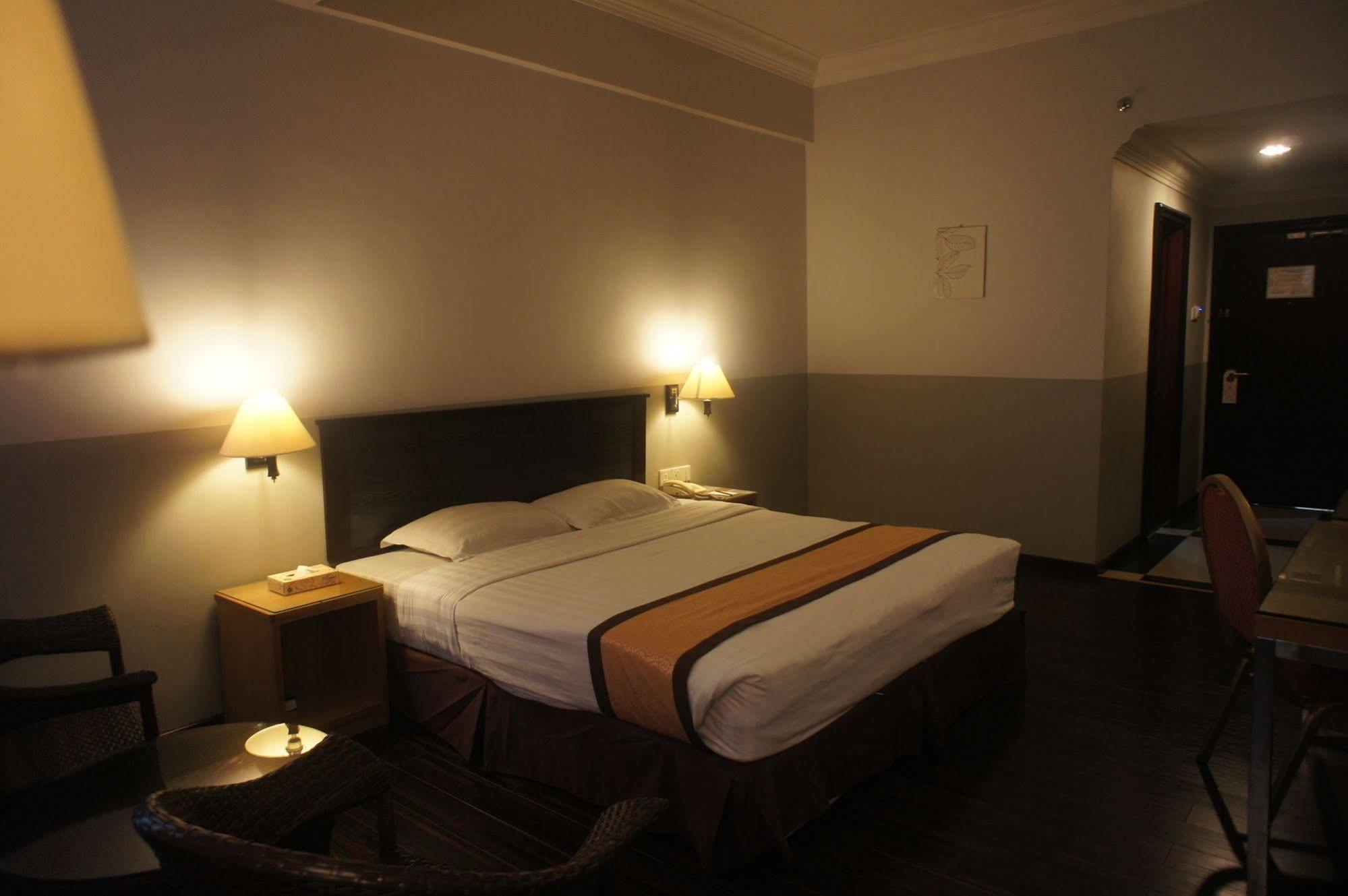 Tyng Garden Hotel SDK Екстериор снимка